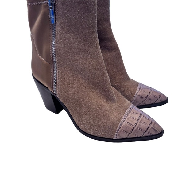 Donald J. Pliner Shoes - NEW! Donald Pliner Women's Waldon Leather Bootie Caramel Size 6